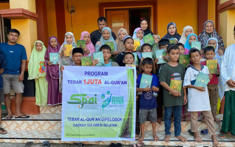 Tebar 1Juta Al-Qur'an